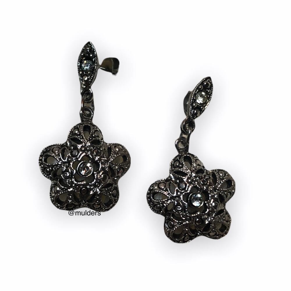Vintage Costume Jewelry Flower Shaped Rhinestone Glitzy Dangly Earrings